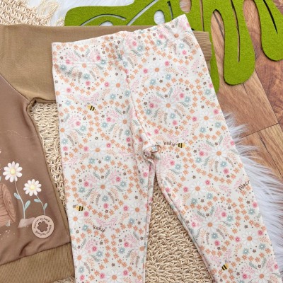  Conj. Casaco Ursinha de Boina e Calça Legging Floral - Marrom e Areia